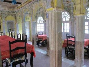Hotel Chanoud Garh Chānod Dış mekan fotoğraf
